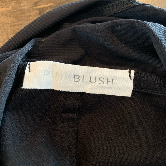 Black denim maternity shorts - Picture 3 of 4